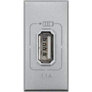 Bticino Axolute 1100 mA toma de carga USB HC4285C