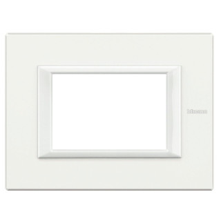 Bticino Axolute Placca 3 Moduli Bianco Monochrome HA4803HD