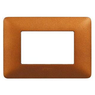 Placa Bticino Matix 3 módulos rojo tierra AM4803TRT