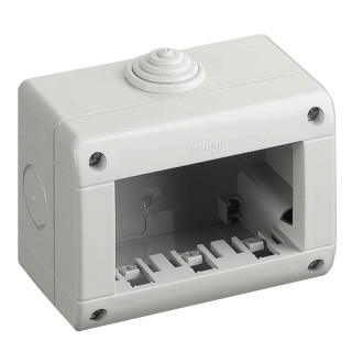 Caja Bticino IP40 3 Módulos 25403