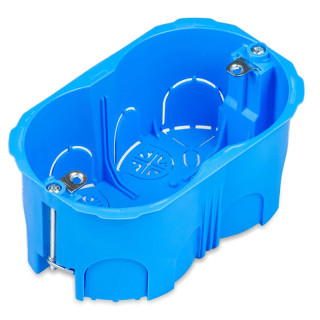 Master Flush Mounted Box 3 Moduöes for Light Walls 00403